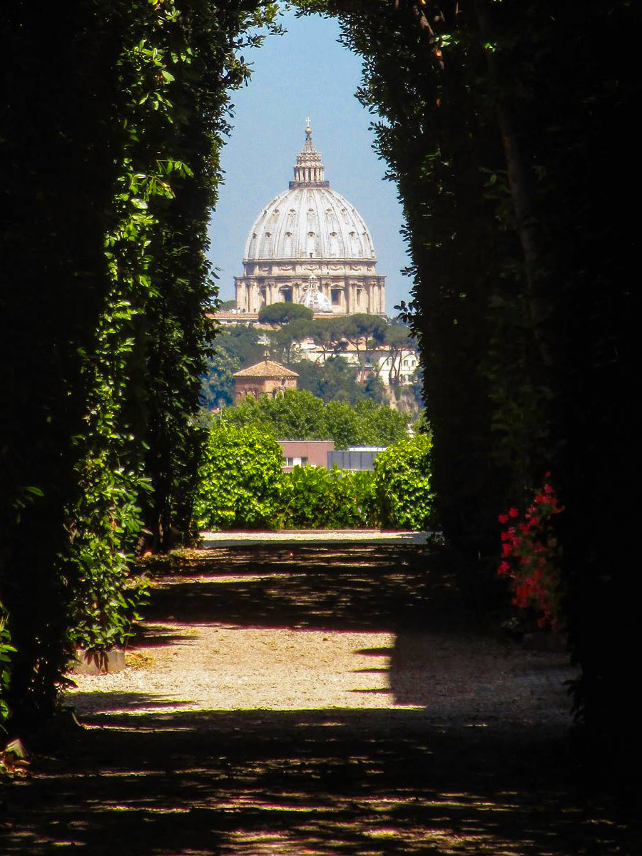AVENTINO HILL